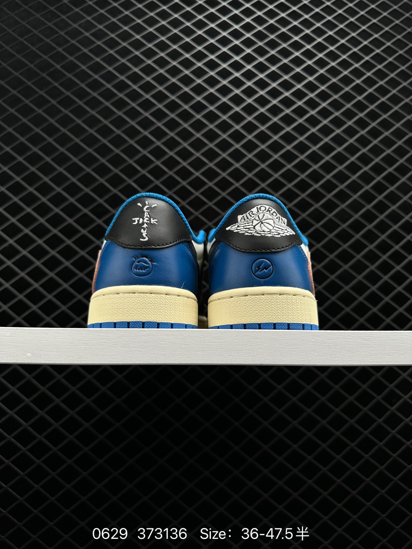 fragment design x Travis Scott x Nike Air Jordan 1 Low OG SP